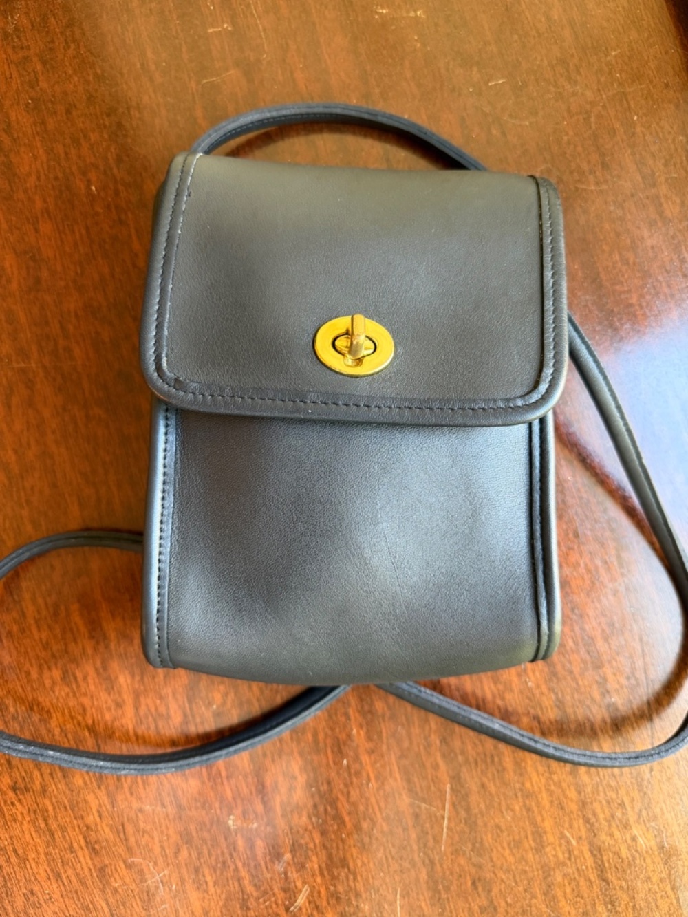 Vintage Black Coach Scooter Bag Style #9893